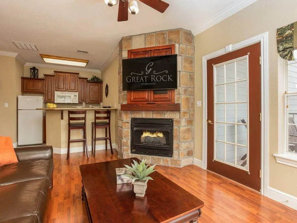 175 Golf View Dr #ID1268900P