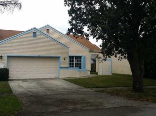 1131 SW 86th Ave, Pembroke Pines, FL 33025