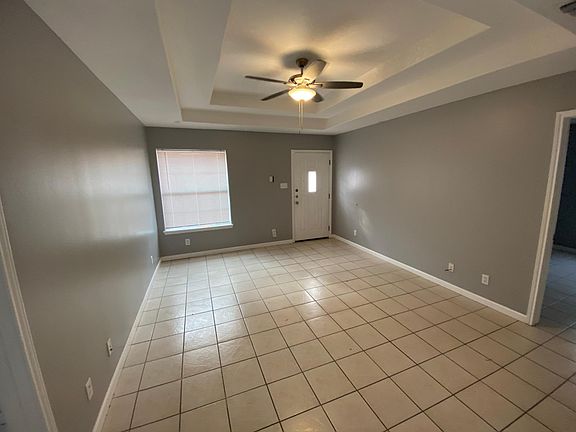 4th image of 2408 Shasta Ave APT B