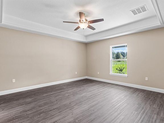 5th image of 7946 N Manville Rd