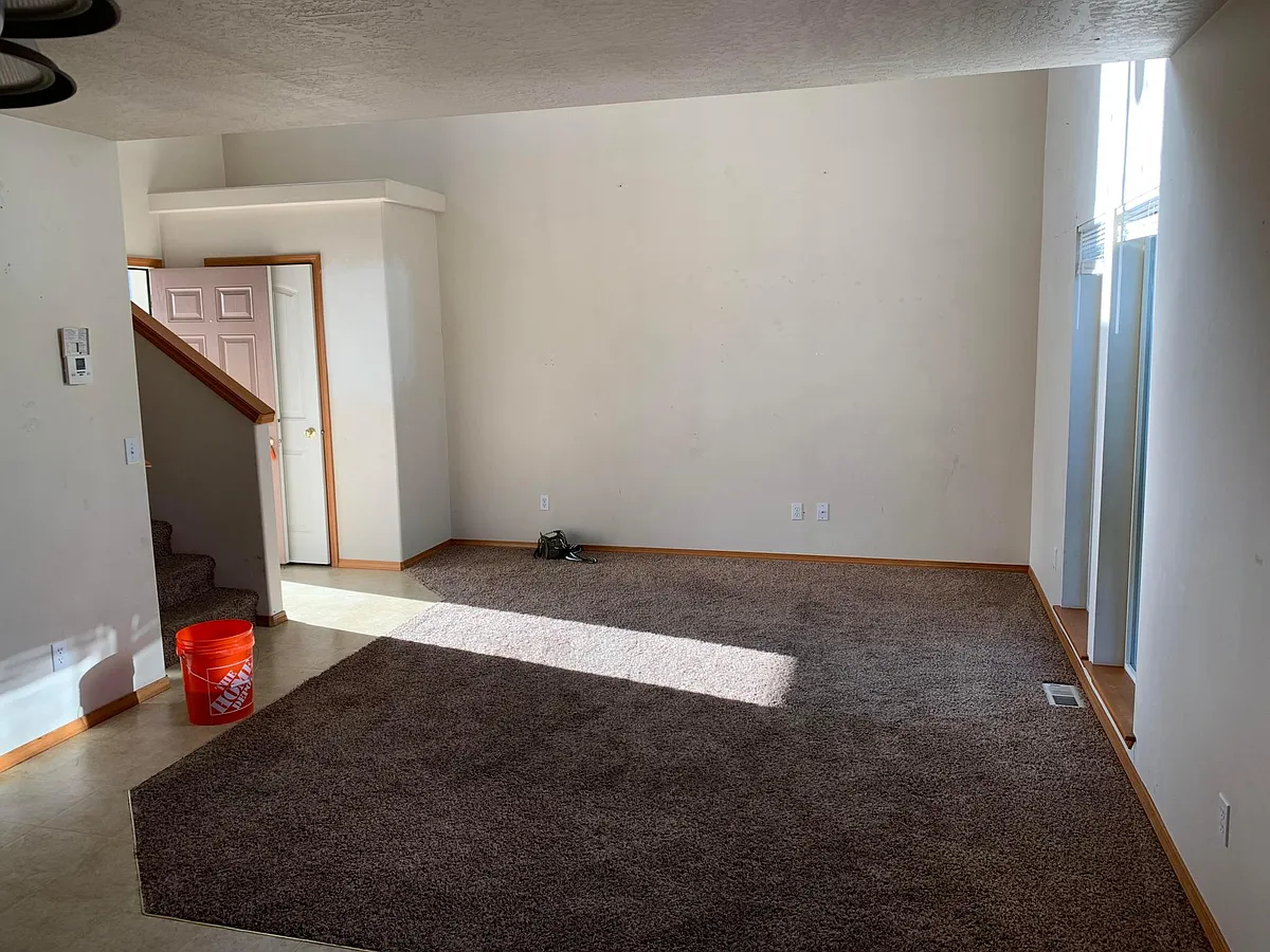 Building Photo - 1304 N Kaleigh Ct