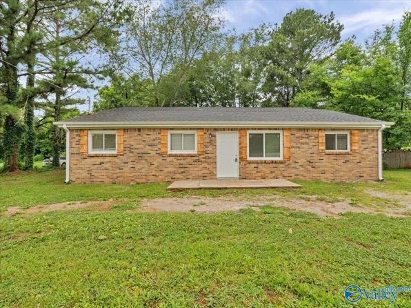 1907 Catchings Dr NW, Huntsville, AL 35806