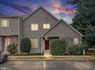 56 Constitution Ct, Chesterbrook, PA 19087