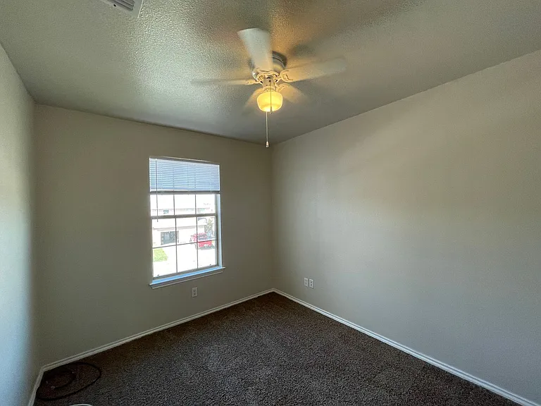 5730 Golf Hts #1 — Photo 17