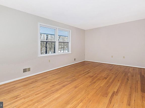 4th image of 4006 Tranquility Ct