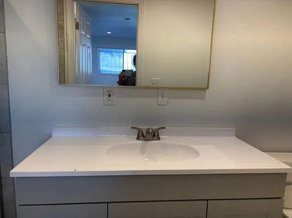 5480 Chocolate Dr, Sun Valley, NV 89433