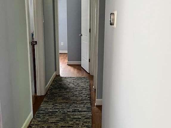 4th image of 705 N Stonestreet Ave