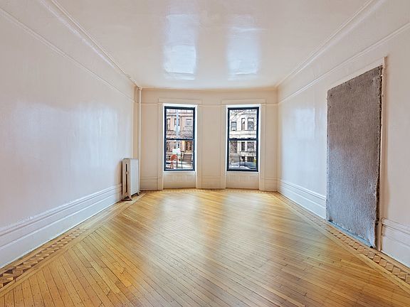 3rd image of 203 8th Ave APT 2