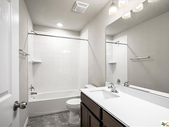 5th image of 9510 Glynhill Ct