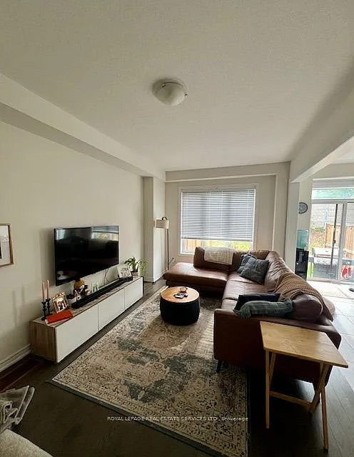 3 bed, $2,850 — Photo 2