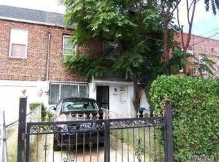 10220 187th St, Hollis, NY 11423