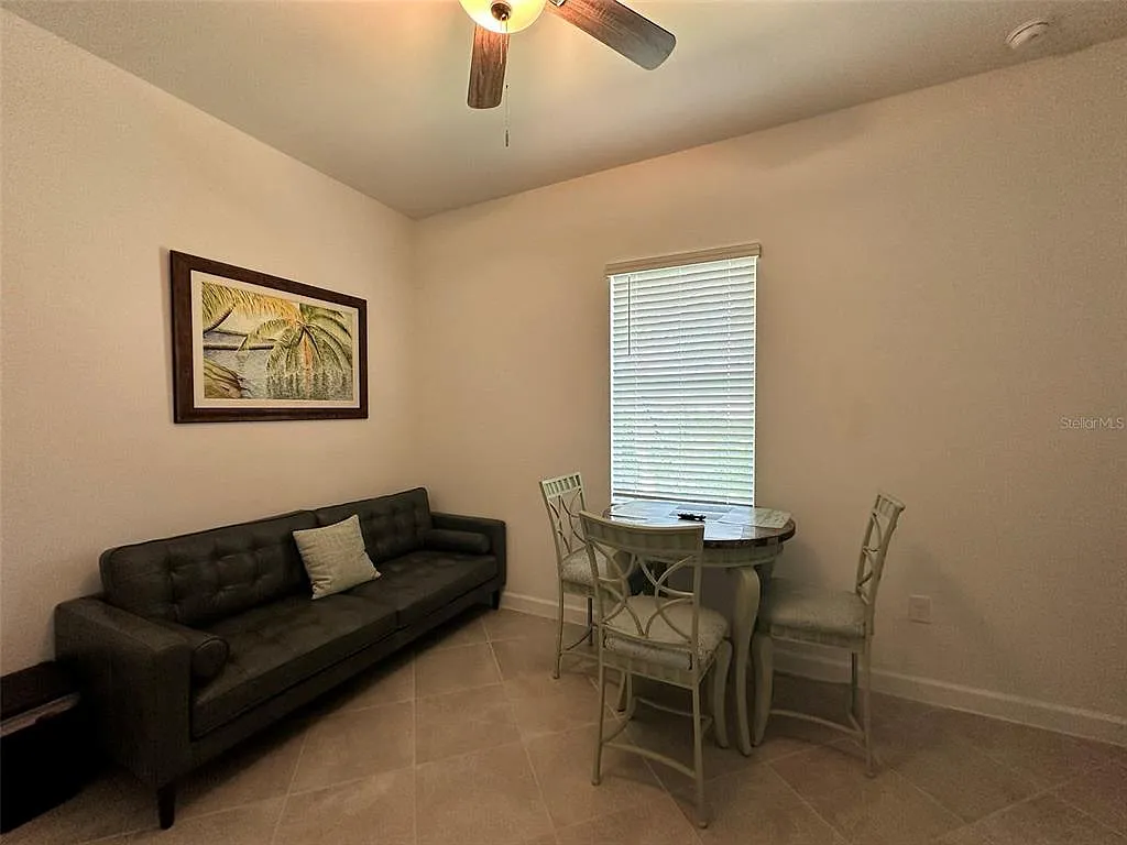 1 bed, 1.5 bath, 400 sqft, $1,400 — Photo 4