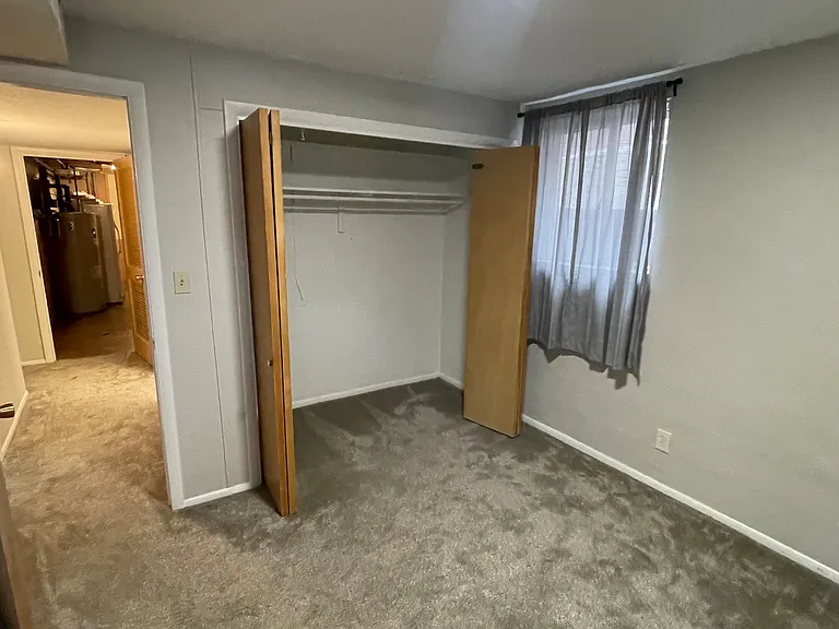 2360 Balsam Dr — Photo 33