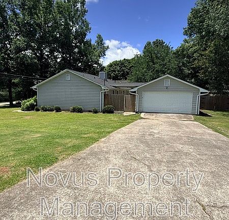 3rd image of 60 Timbermill Cir