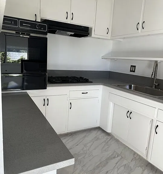 9018 Keith Ave — Photo 2