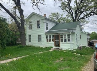 5508 Broadway St, Richmond, IL 60071