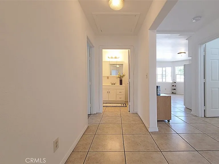 747 W Nevada St — Photo 19