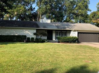 8214 S Sandusky Ave, Tulsa, OK 74137