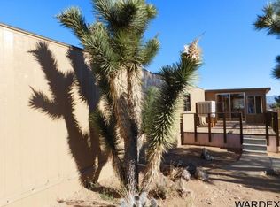 18724 N Squaw Dr, Dolan Springs, AZ 86441
