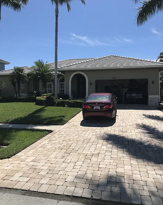 1st image of 1231 Spanish Ct