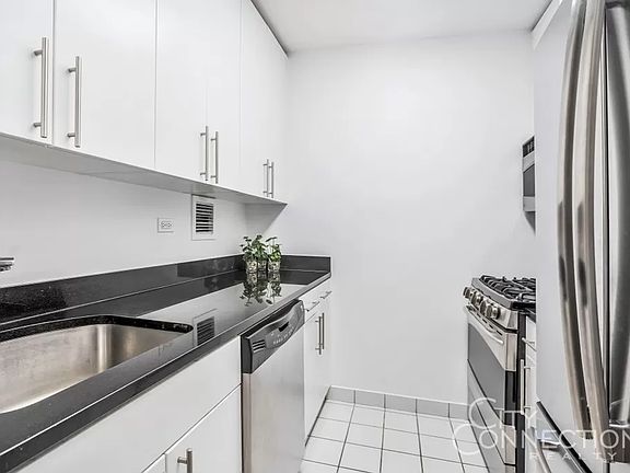 5th image of 330 E 38th St APT 19P