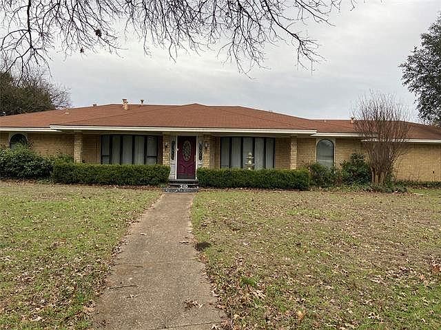 2nd image of 1210 Green Leaf Ln