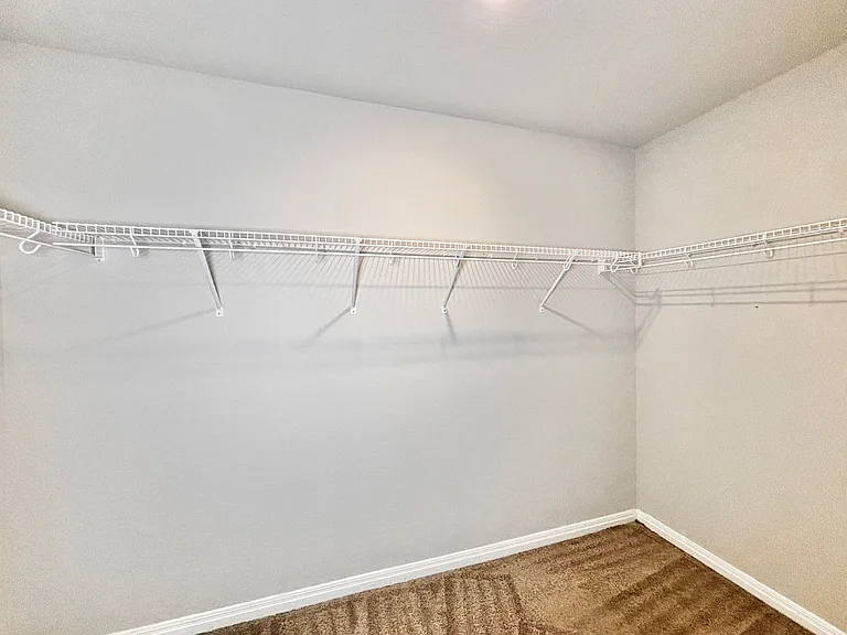 6818 Hanover Stone — Photo 8