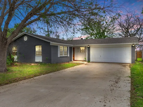 2504 Rutherford St, Irving, TX 75062