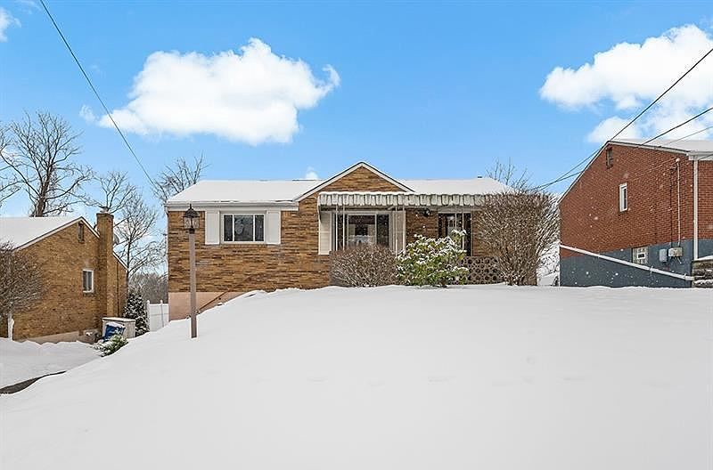 1st image of 627 Lois Dr