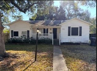 2201 Avenue G, Nederland, TX 77627
