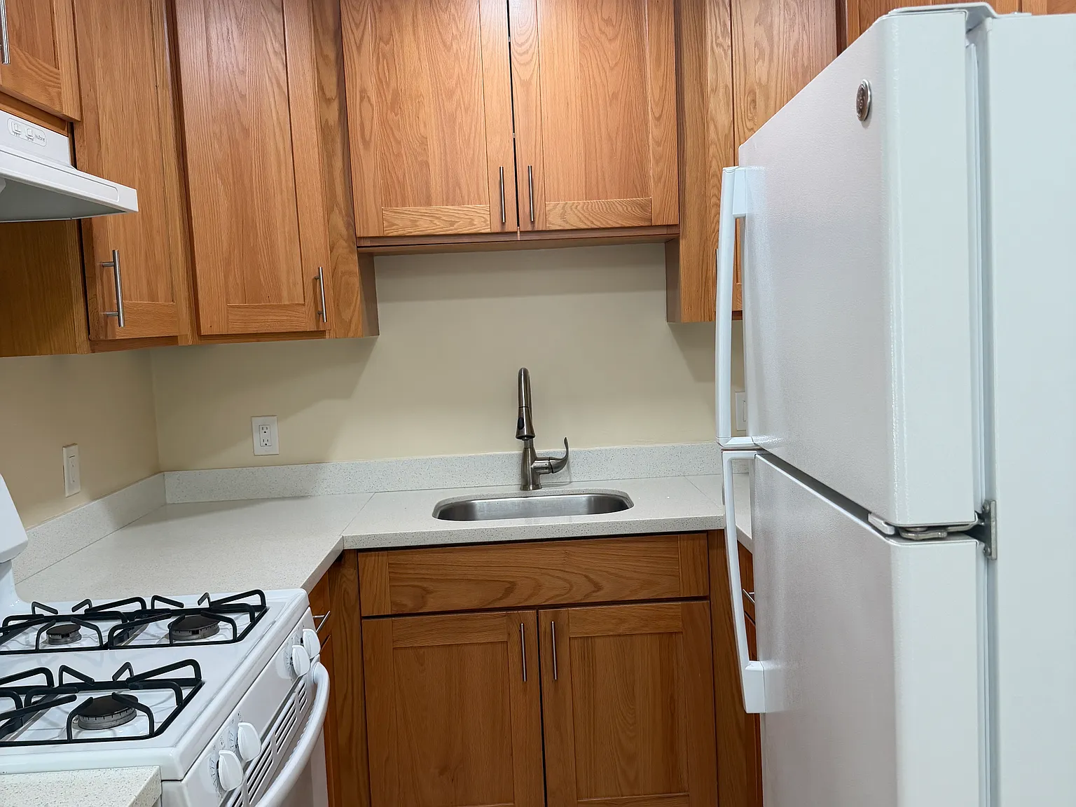 1 bed, 731 sqft, $3,000 — Photo 4