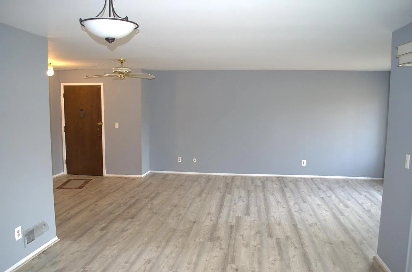 2 bed, 2.0 bath, 1250 sqft, $1,850 — Photo 2