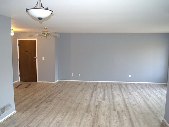 2nd image of 30831 Hunters Dr APT 23