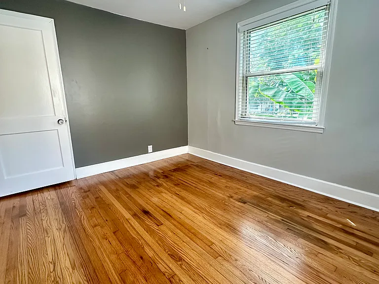813 Gwynn Dr — Photo 9