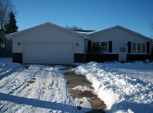 157 Northbreeze Dr, Appleton, WI 54911