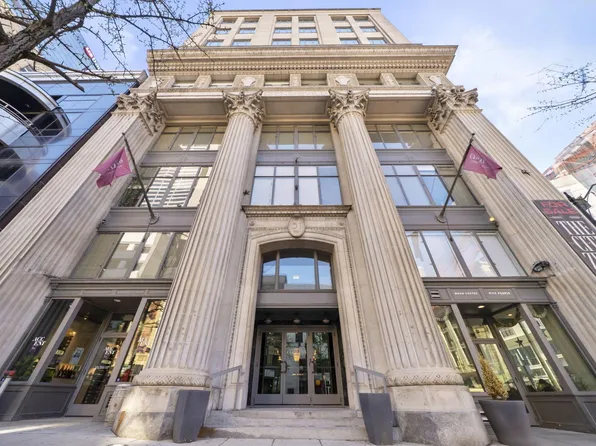 51 N High St #304, Columbus, OH 43215