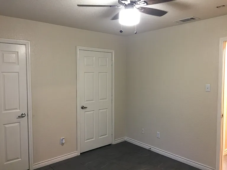 3015 Bomar Ave — Photo 8