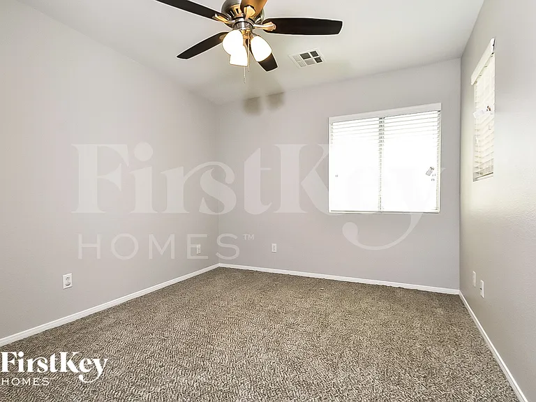 4730 Cliff Palace Ct — Photo 11