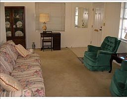5th image of 6165 58th St N APT 5E