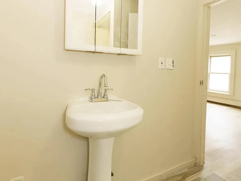 59 Bradford St — Photo 16
