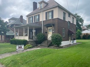 45 Elm St, Midland, PA 15059