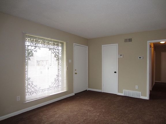 2nd image of 3690 Canary Cv W
