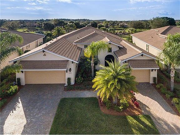 2nd image of 10504 Azzurra Dr