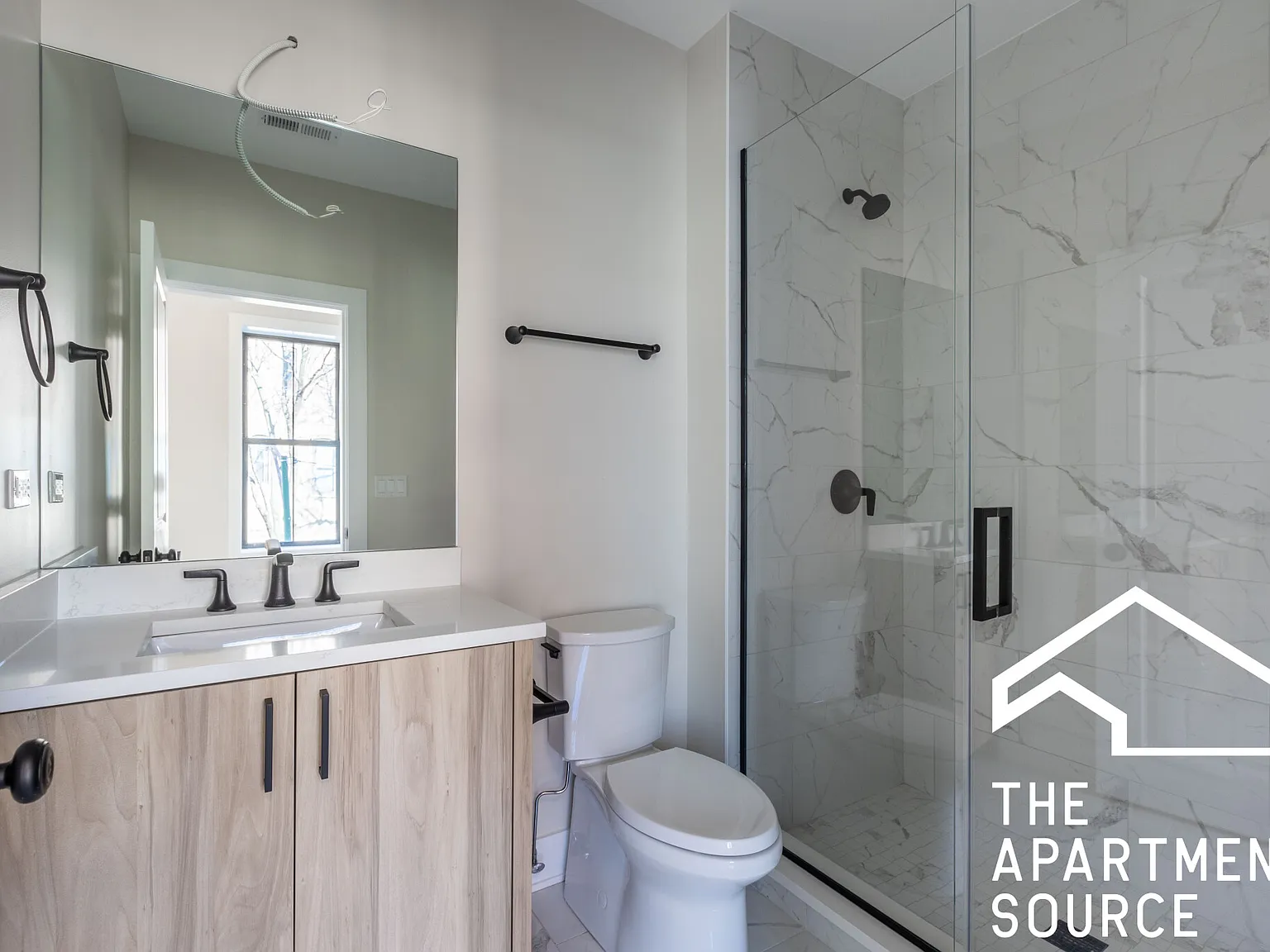 3 bed, 1500 sqft, $5,100 — Photo 4