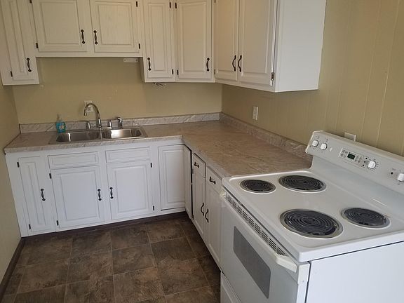 3rd image of 1345 Caledonia St