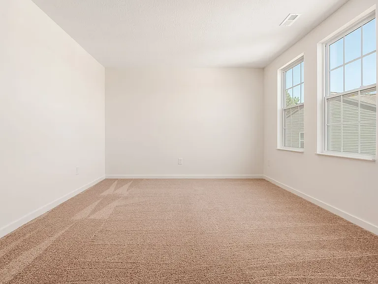 2787 Horsham Dr — Photo 21