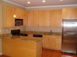 6827 N Lakewood Ave APT 2W, Chicago, IL 60626