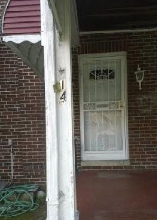 2nd image of 114 Allendale St