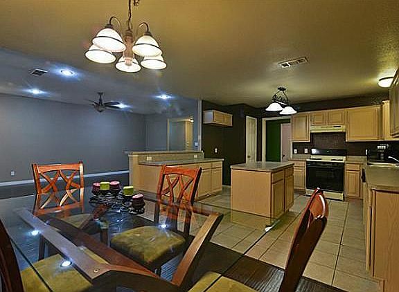 5th image of 6108 Flat Wood Ln