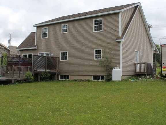 2nd image of 25 Parkview Dr